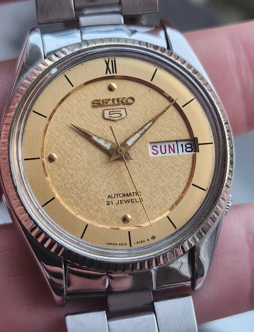 1 Seiko 5 Automatic Champagne Dial Day/Date MENS RARE