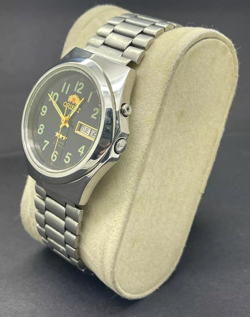 Orient 3 Star Day/Date Automatic 38mm MENS Military Dial EM3W-CO