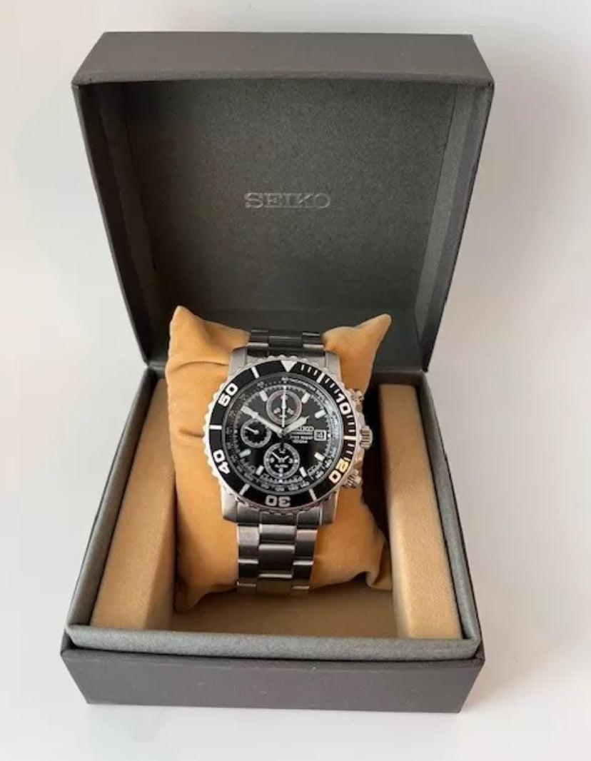 Seiko Chronograph 7T62-0CV0 42mm Boxed