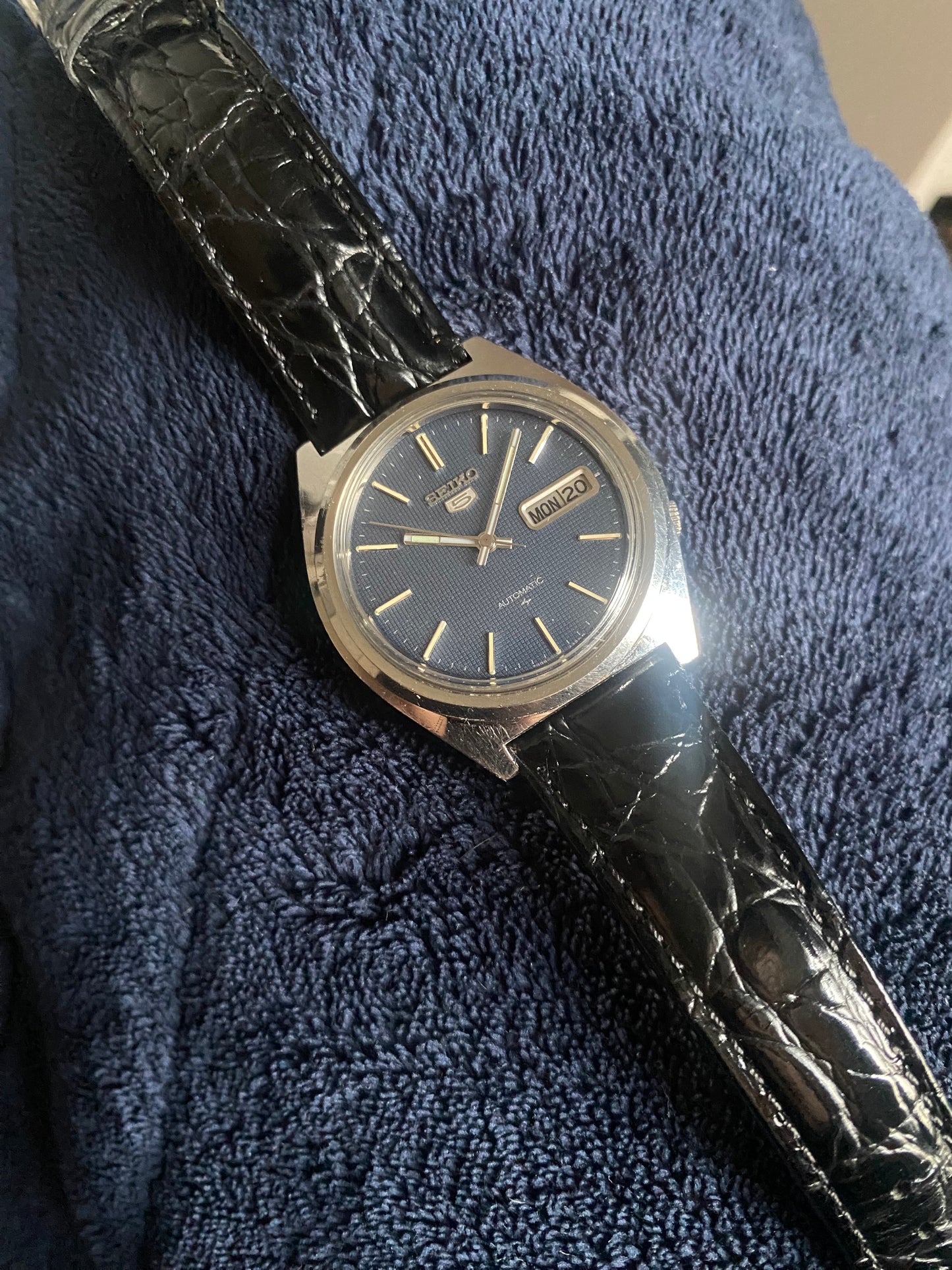 Seiko 5 Automatic Rare Dial 7009-8750