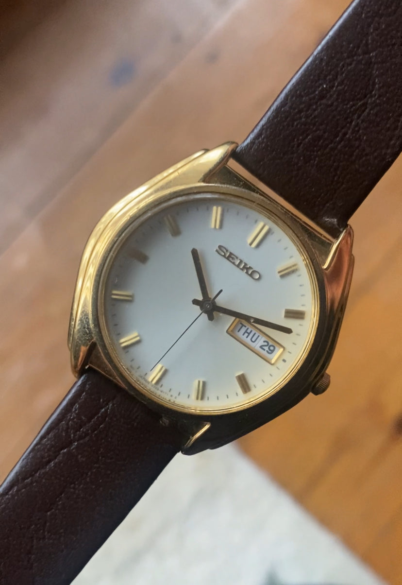 Seiko Day/Date V743-8069