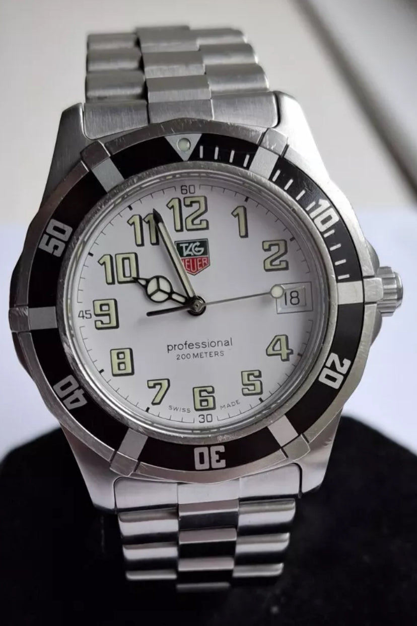 1 TAG HEUER Professional 2000 Diver 38mm Box & Papers