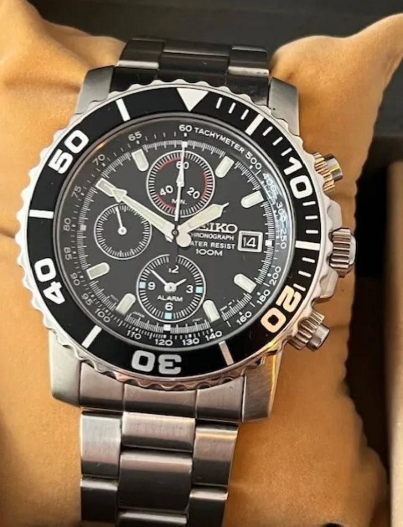 Seiko Chronograph 7T62-0CV0 42mm Boxed