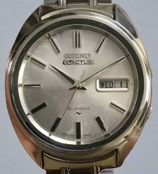 Seiko 5 Actus Automatic MENS Rare Full Silver Model